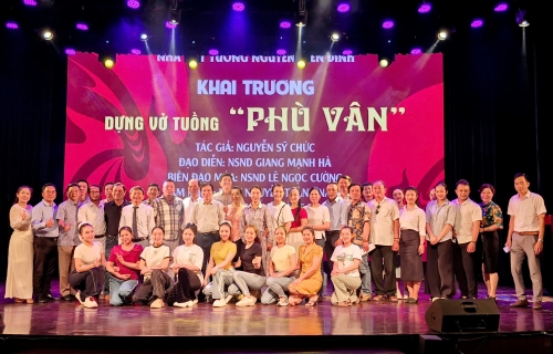 Nhà hát Tuồng Nguyễn Hiển Dĩnh khai trương dàn dựng vở Tuồng 