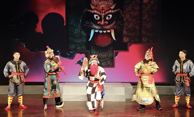 BIỂU DIỄN KHAI TUỒNG ĐẦU NĂM - VỞ TUỒNG 